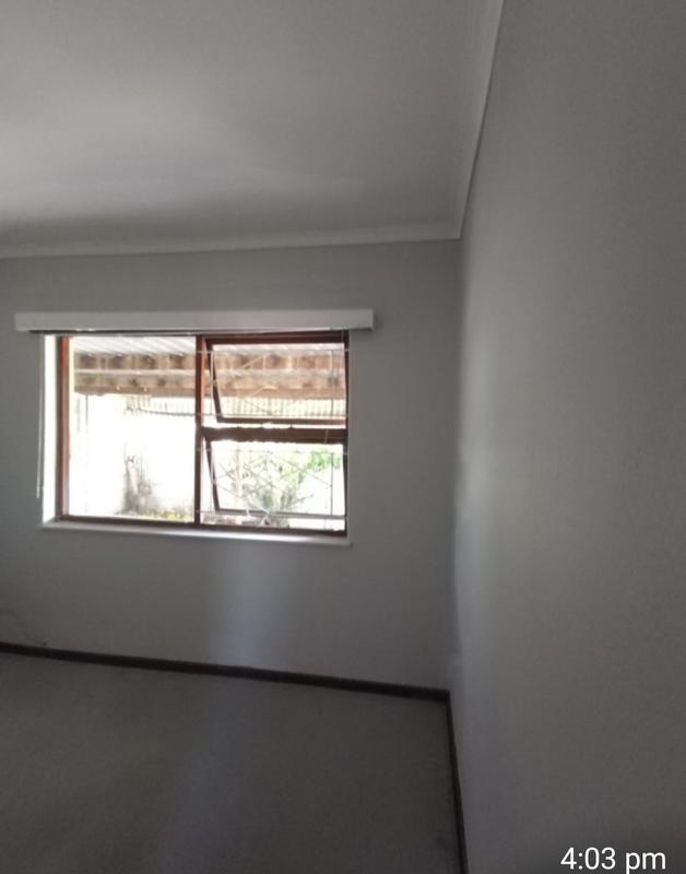 To Let 3 Bedroom Property for Rent in Protea Heights Western Cape